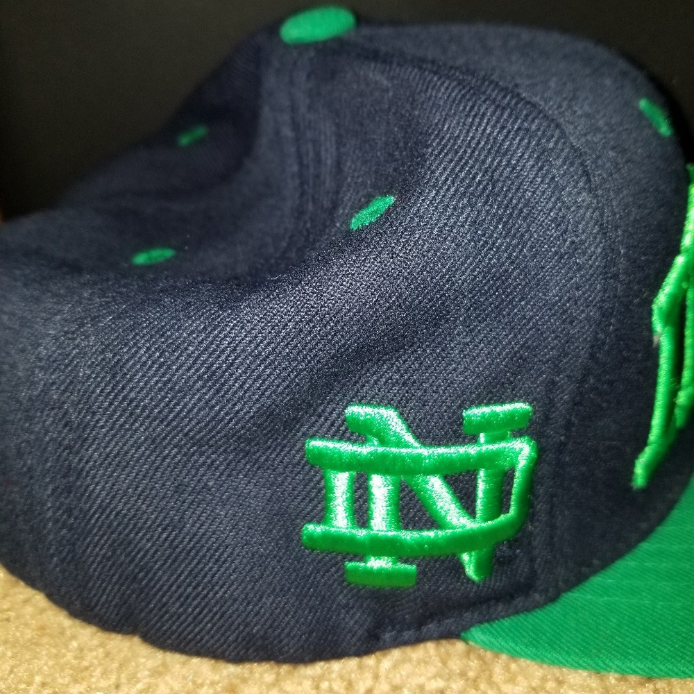 VINTAGE Notre Dame hat. - Picture 2 of 5